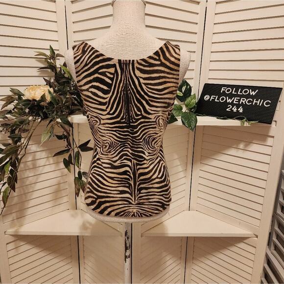 NEIMAN MARCUS ANIMAL PRINT CASHMERE SWEATER SIZE MED - Picture 4 of 5